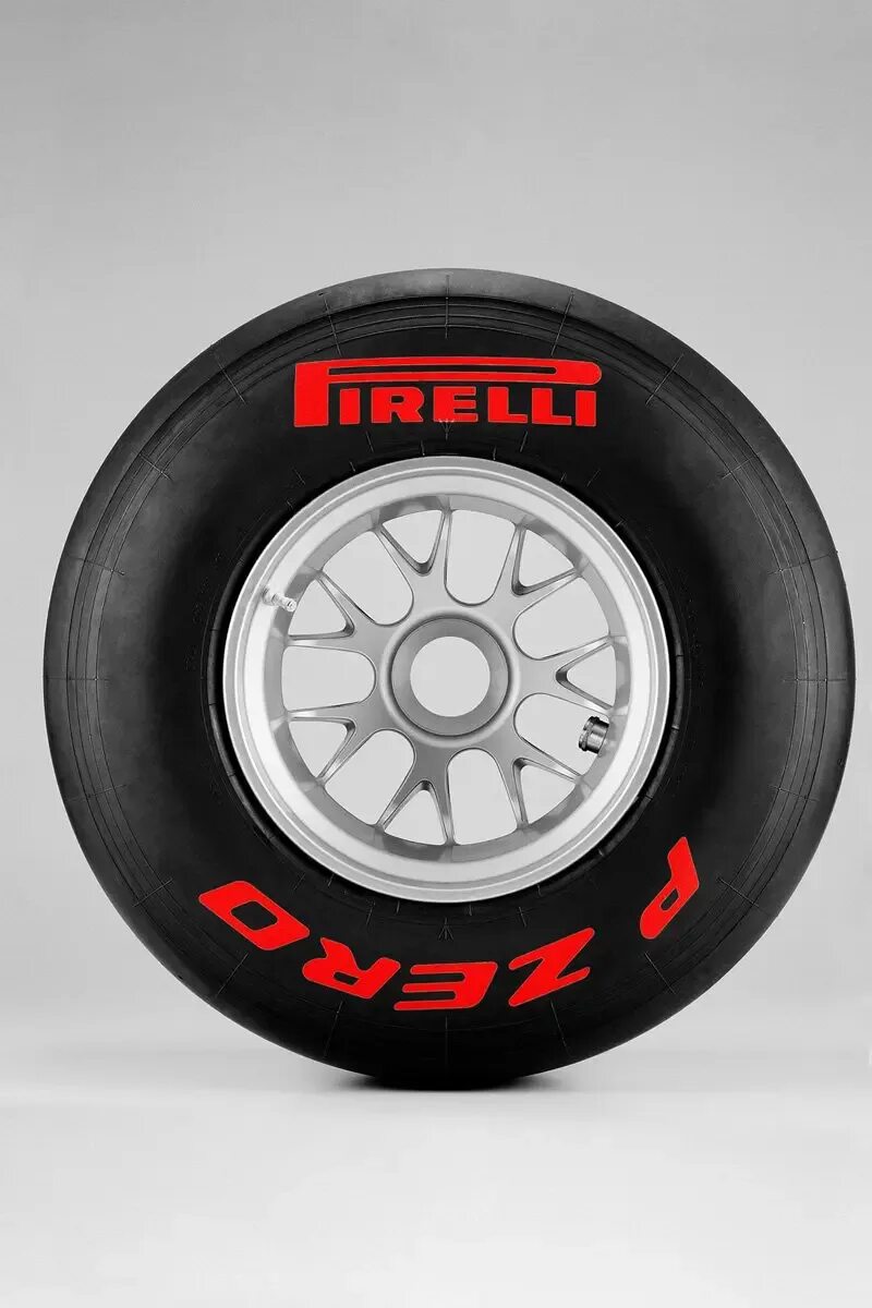 Гоночное колесо p zero pirelli. Французские покрышки. Постеры pirelli. Pirelli f1 2022 tyres. Ultrasoft pirelli f1 tyre.