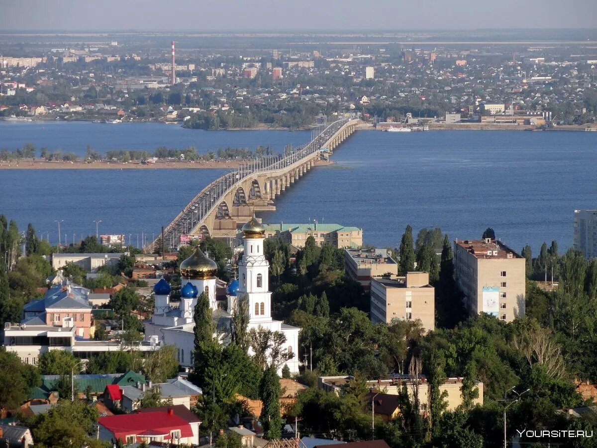 Саратов Энгельс. Город Саратов Саратовская область. Город Энгельс Саратовской области. Саратов город на Волге.