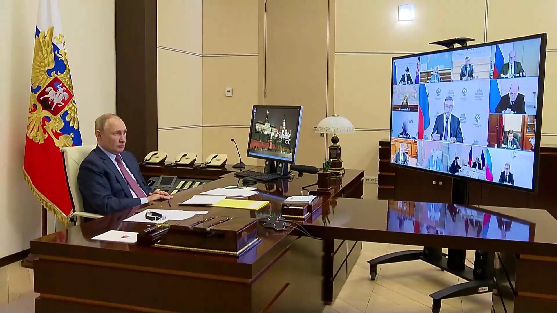 Видеоконференция Владимира Путина.