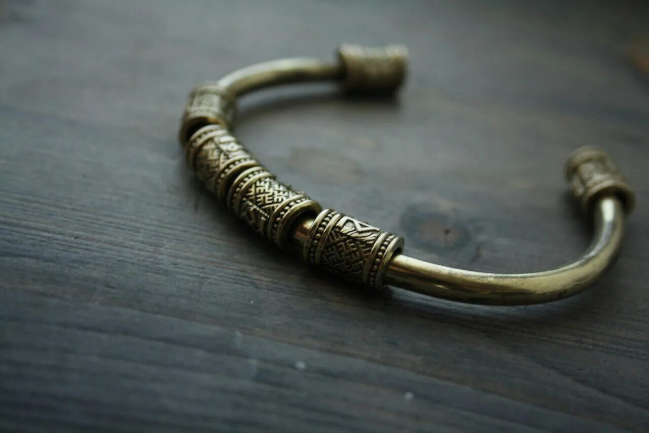 Cool bronze