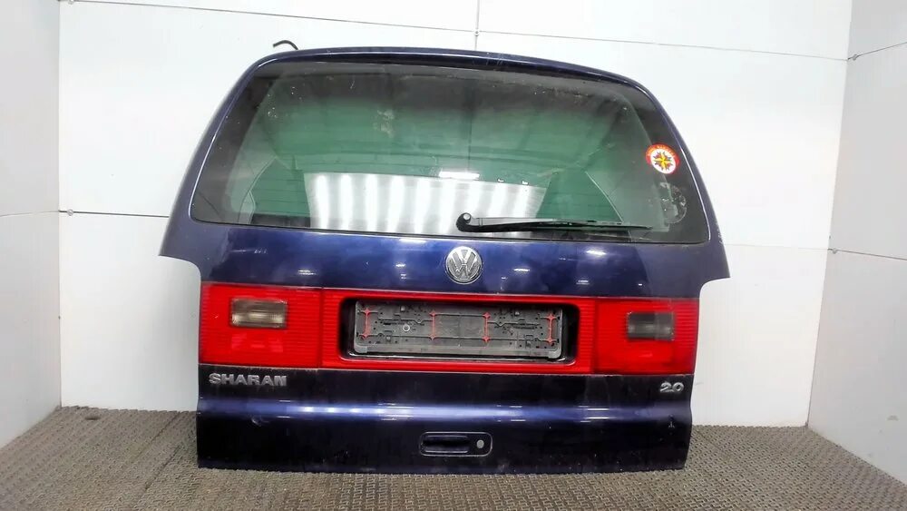 Двери volkswagen sharan. Пятая дверь Фольксваген Шаран 2001г. Крышка багажника Sharan. Sharan 2005 крышка багажника светополоса. Крышка багажника на Шаран 2001 года.