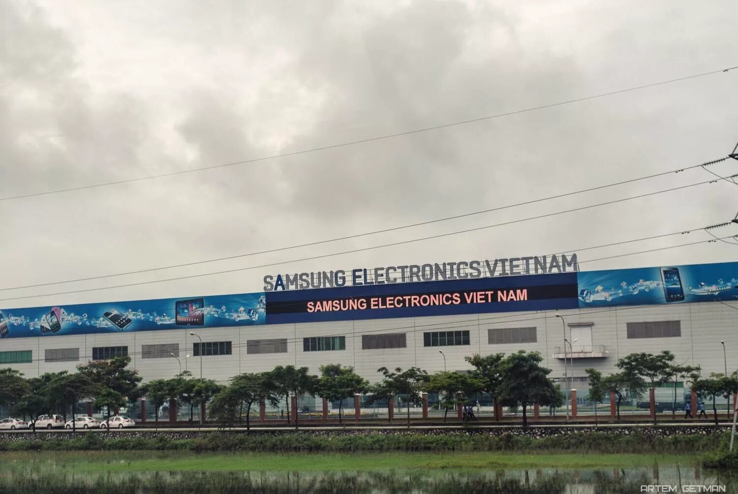 Samsung factory. Вьетнам компания самсунг. Самсунг in vietnam by samsung. Завод samsung. Сувон южная корея завод самсунг.