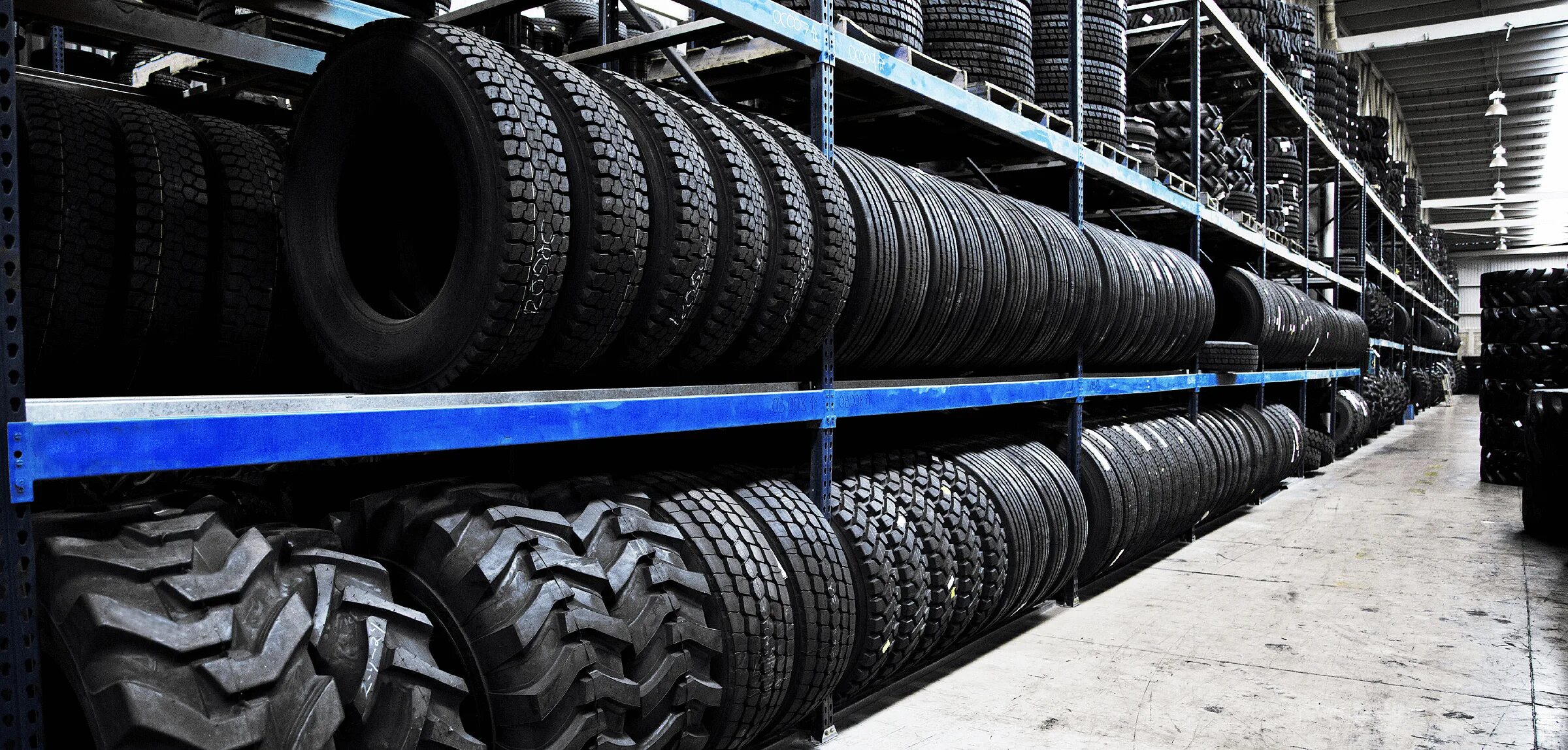 Hankook dw07 315/80r22. 5 continental hybrid ht3. 315/70r22. Bridgestone 315/70 r22. грузовая шина 315/70r22.