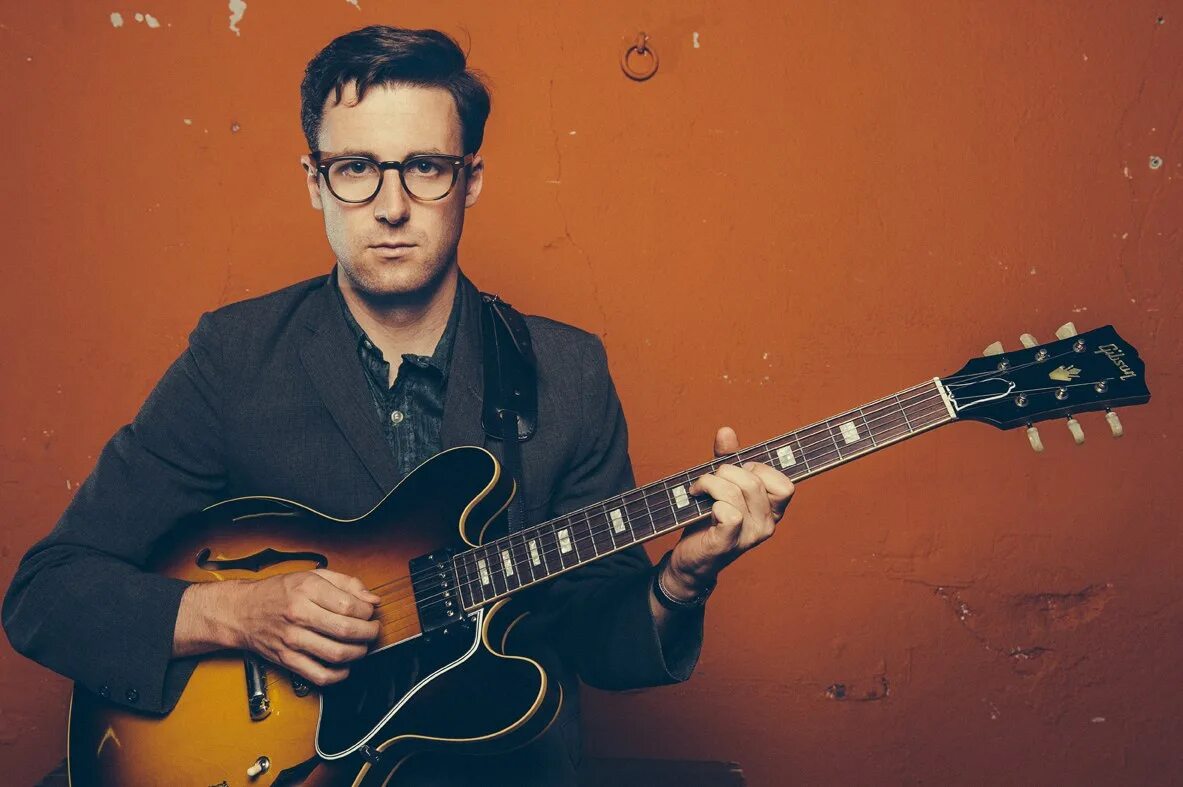 Nick музыка. Nick Waterhouse. Ник Вотерхаус певец. Гитаристы авторы. Nick Waterhouse - 2021 - Promenade Blue.