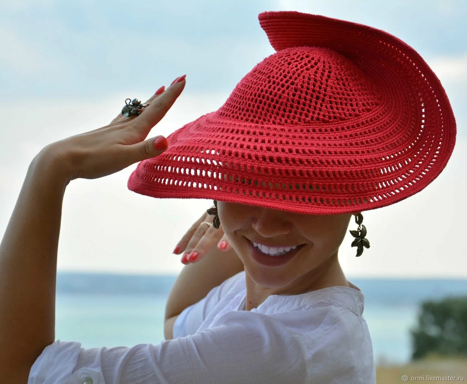 Пляжная шляпа. Летние шляпки для женщин. Летняя шляпа. Шляпа женская летняя.