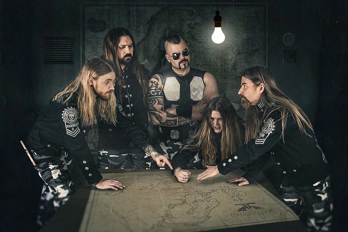 Сабатон состав. Sabaton участники. Sabaton состав группы. Шведская группа сабатон. Участники группы сабатон.