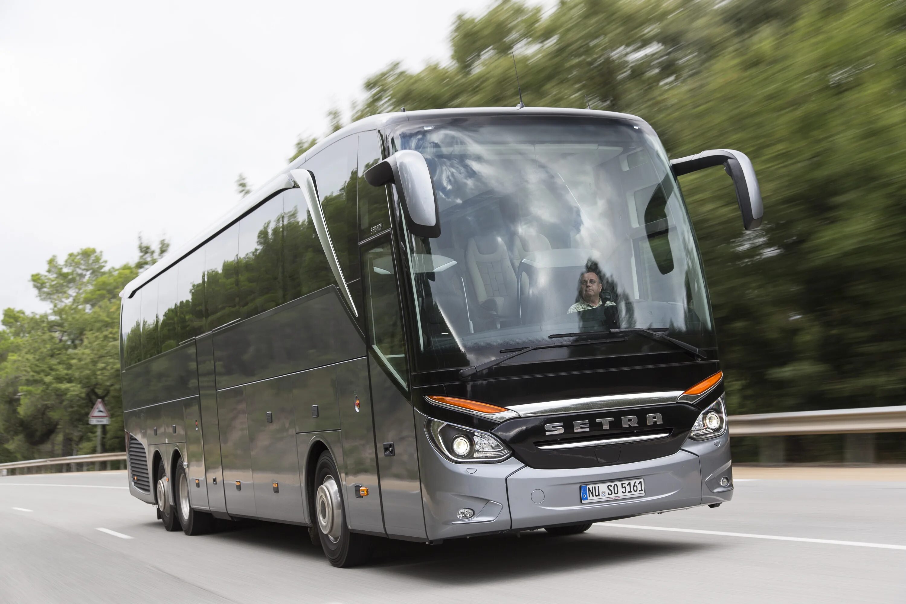 Туристический автобус цена. Автобус сетра 2022. Mercedes Setra. Setra Setra автобус. Setra Comfort class автобус.