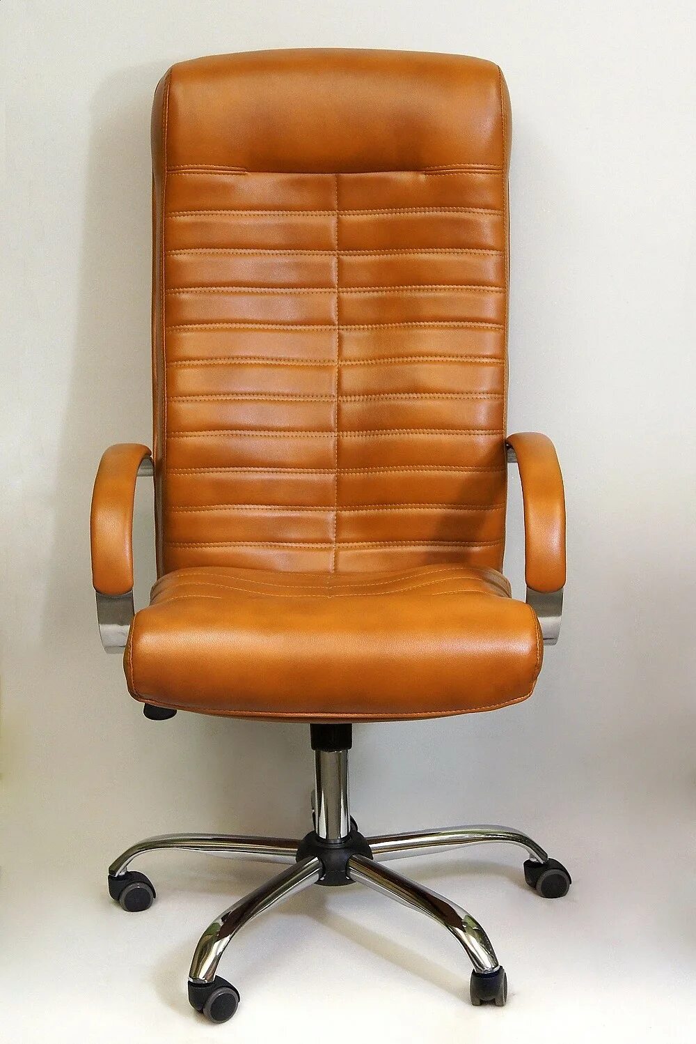 Браво мебель компьютерное кресло Орион. Кресло "Орион" (экокожа/пластик). Кресло Орион 4 офисное. Кожаное кресло офисное Орион.