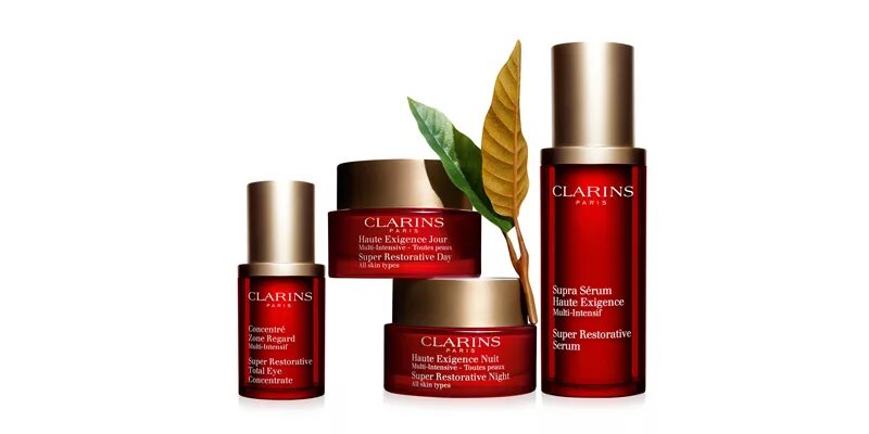 Clarins перевод. Тушь кларанс в дьюти фри. clarins косметика цена 50+.