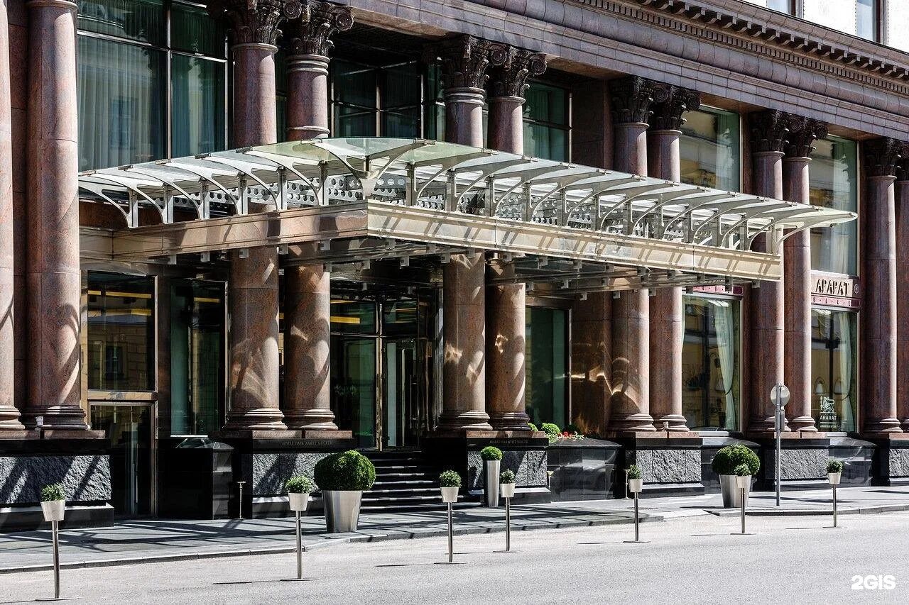 Арарат хаятт неглинная 4. Арарат парк хаятт москва консерватория. Отель арарат парк хаятт москва. Бар консерватория отеля арарат. Ресторан консерватория в отеле арарат парк хаятт москва.