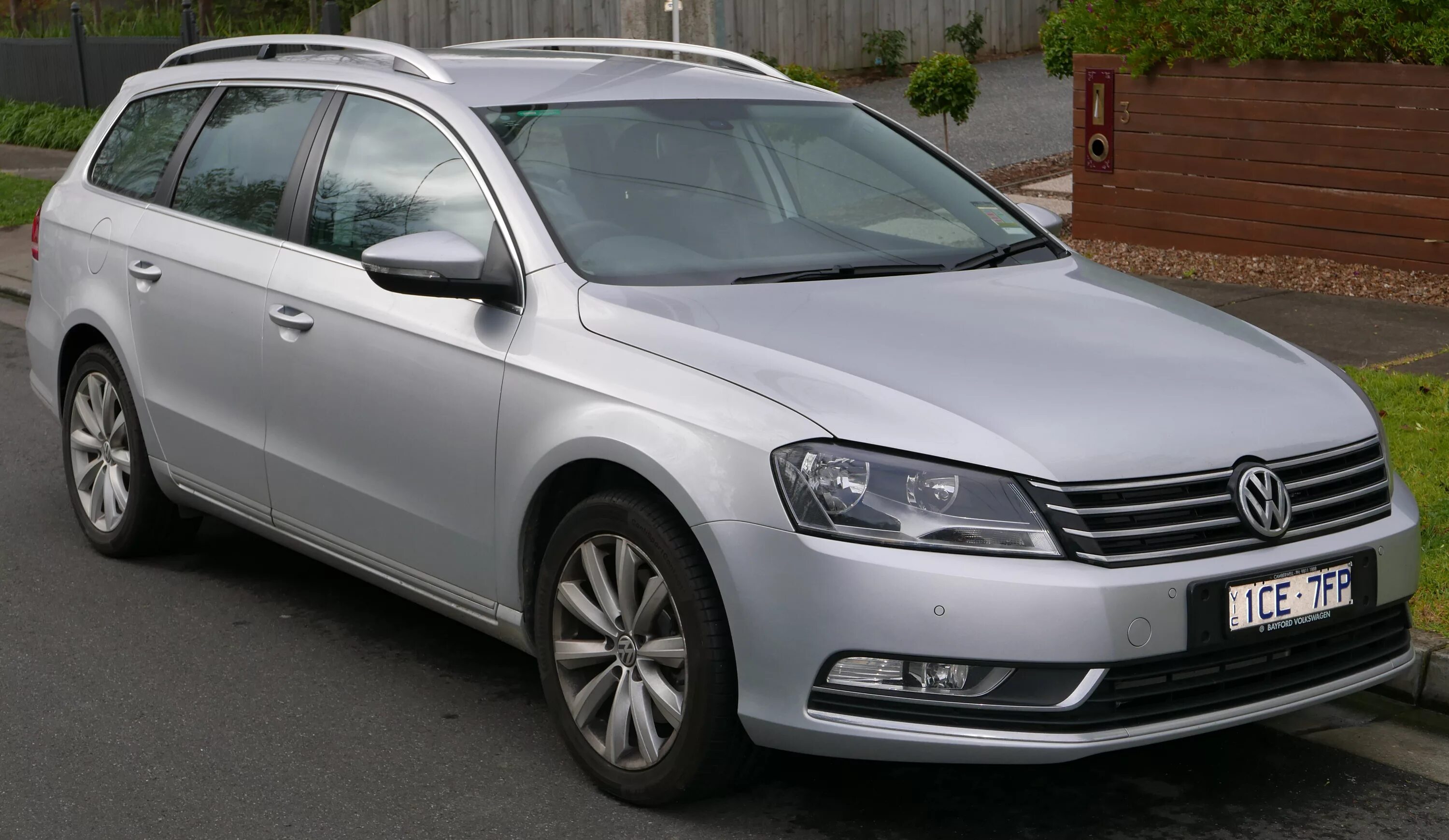 Passat variant santana. Volkswagen passat b7 wagon. vw passat b7 variant, 2011. volkswagen passat station wagon. volkswagen passat (3c my15) 118tsi station wagon (2015-08-07).
