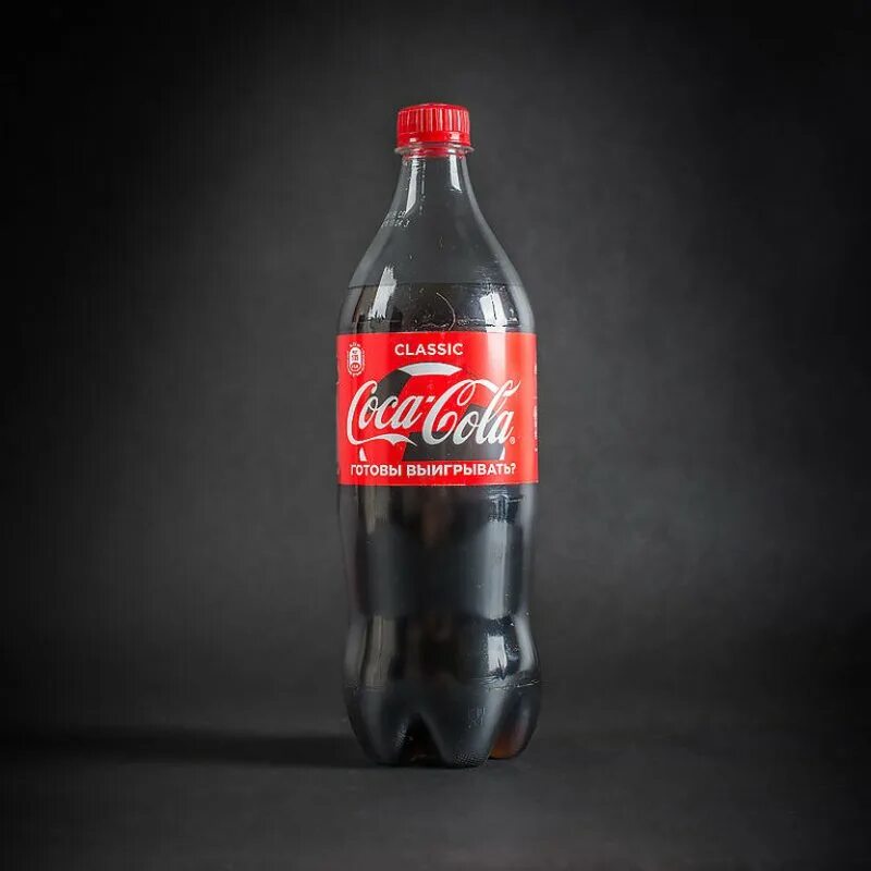 Напиток coca-cola 2л. Coca cola 1 литр. Оригинальная кока кола 2 литра. Coca cola 1 литр. 9 литра.