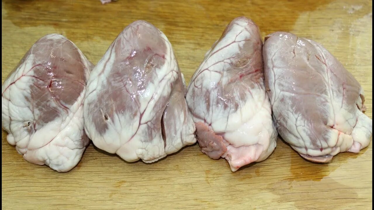 Сердце баранье сердце баранье. Баранье сердце и легкие. Цистицеркоз в сердце крс. Баранье сердце и легкие. Баранье сердце и легкие.