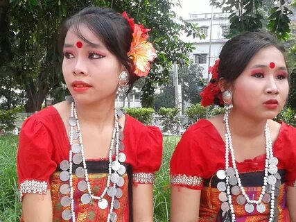Traditional dress 9 grade