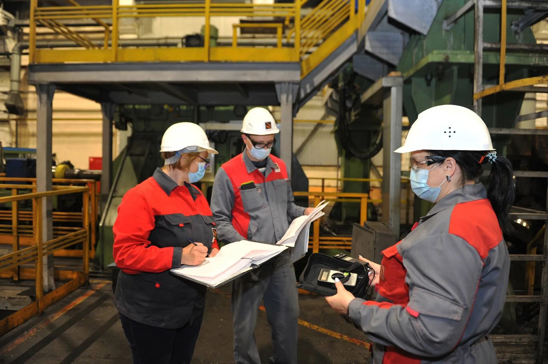 Завод металлургия таганрог. Завод тагмет таганрог. Трубопрокатный цех тагмет таганрог. Трубопрокатный цех тагмет. Трубный завод в таганроге.