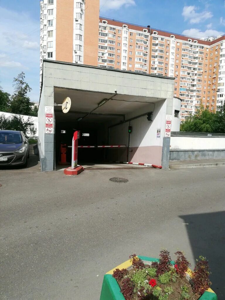 Автостоянка рядом со мной. Автостоянка рядом со мной