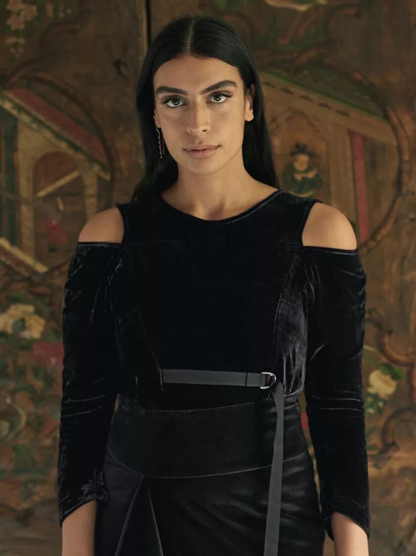 Sevdaliza. Севда Ализаде Sevdaliza.