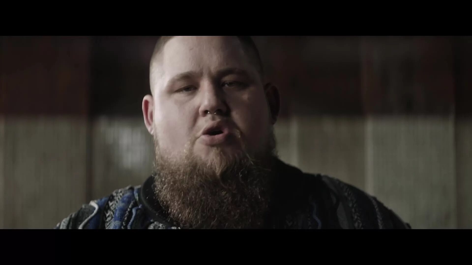 слова песни human. песня rag n bone перевод. Rag'n'bone man "human (cd)". песня rag n bone перевод. Ragn bone man прическа.