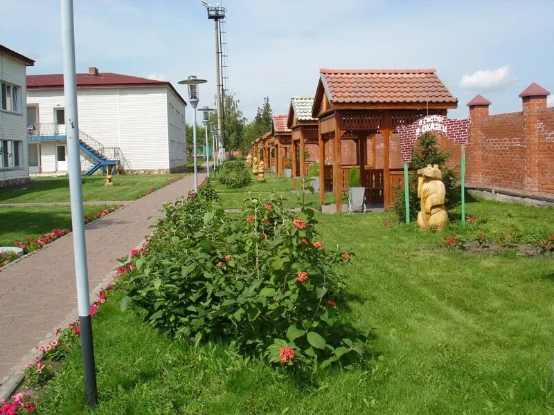 Омск Стрельникова в Чернолучье. Стрельникова база отдыха. База Стрельникова Омск. Турбаза им Стрельникова Чернолучье. Стрельникова база сайт