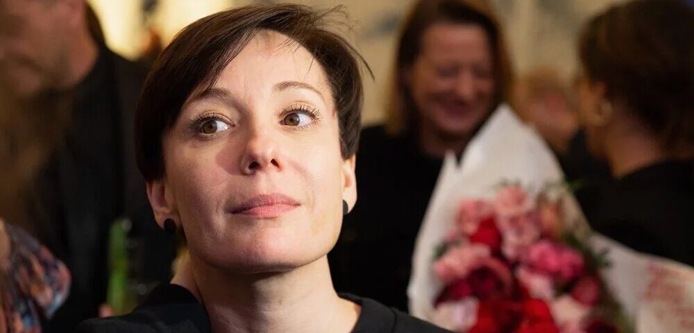 Хаматову уволили из театра