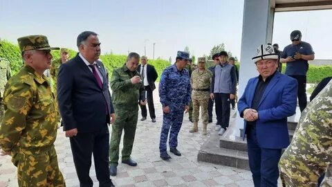 Таджикское граница