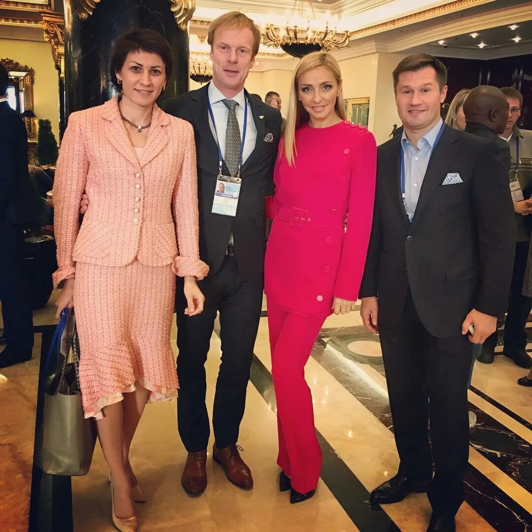 Жена пескова буденная. Жена пескова буденная. Жена пескова буденная. Жена пескова буденная. Жена пескова буденная.
