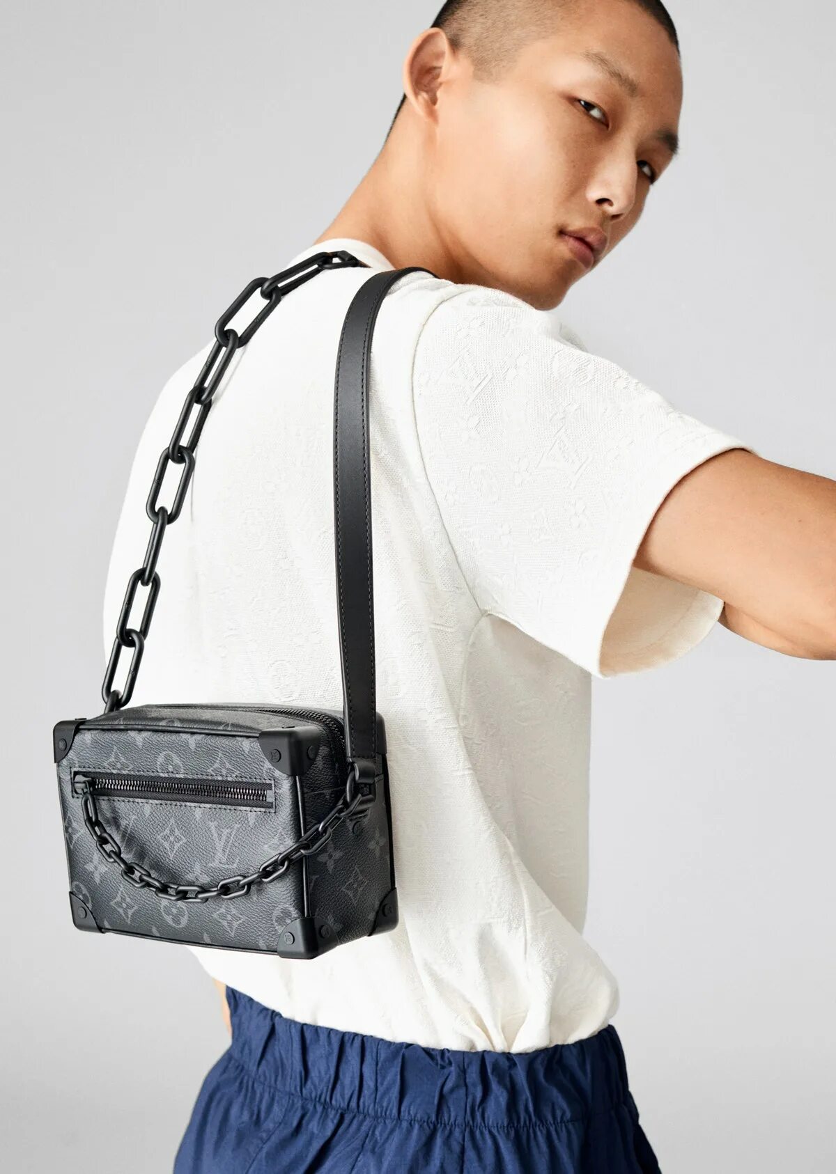 Сумка Louis Vuitton Mini Soft Trunk. Louis Vuitton Soft Trunk. Louis Vuitton Virgil Abloh Bag. Louis Vuitton Soft Trunk Bag.