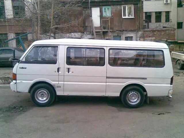 Mazda Bongo Brawny 4wd. Mazda Bongo 1990 4wd. Mazda Bongo Brawny, 1990. Mazda Bongo Brawny van. Мазда брауни купить