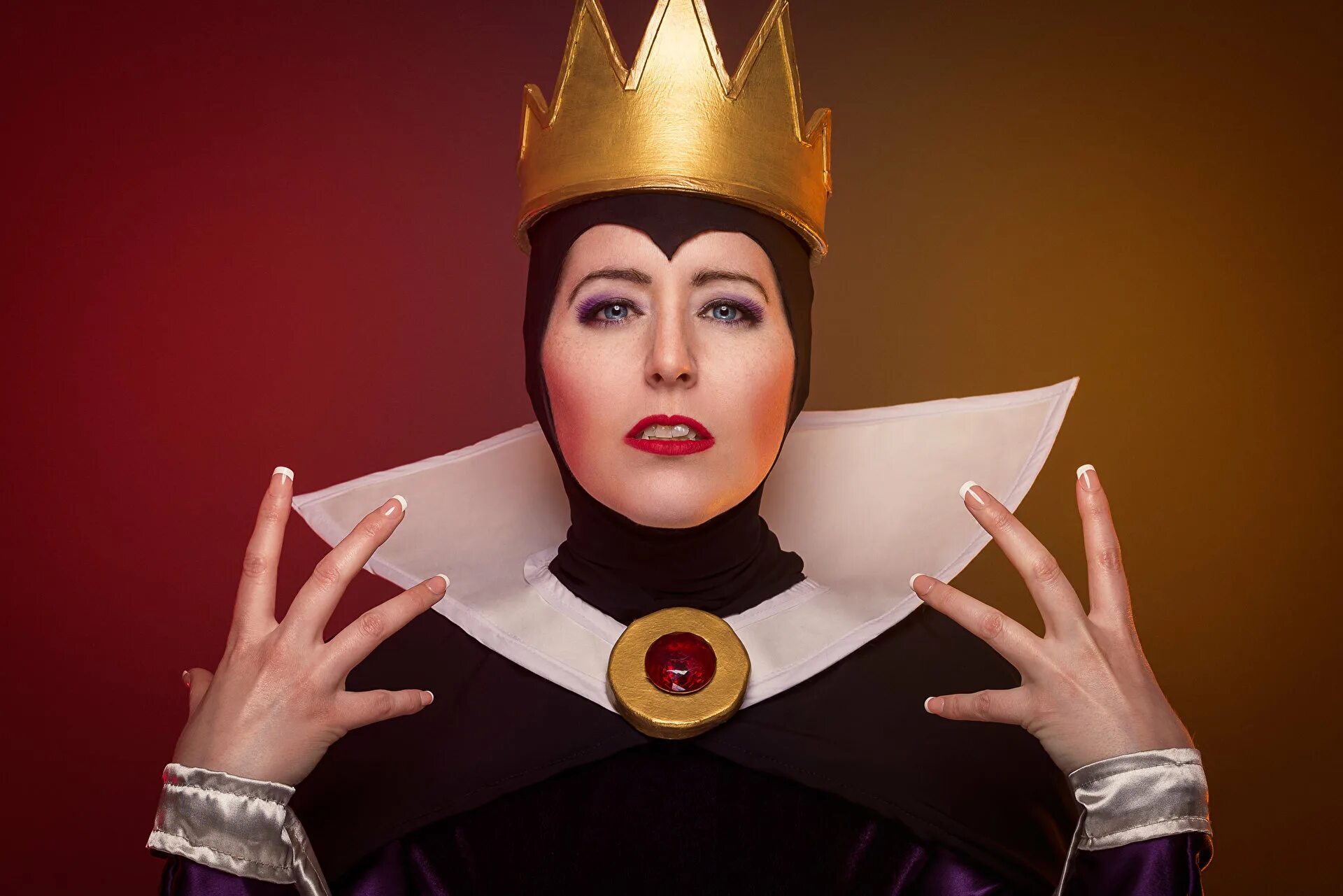 Добрая и злая королева. Evil Queen. Nemona Evil Queen. Злая Королева.