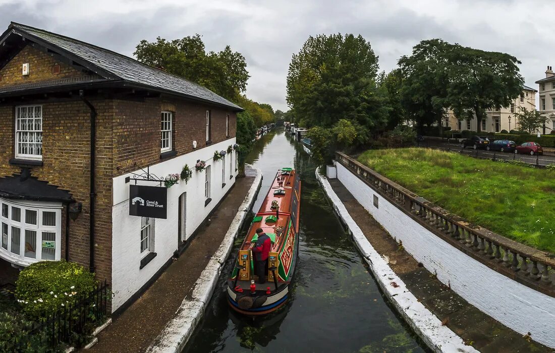 Лондон канала. Лондонская Венеция. Little Venice в Лондоне. Малая Венеция Лондон. Район маленькая Венеция в Лондоне.