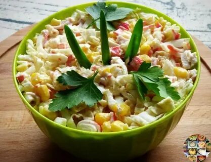 Крабовый салат с китайской капустой и кукурузой