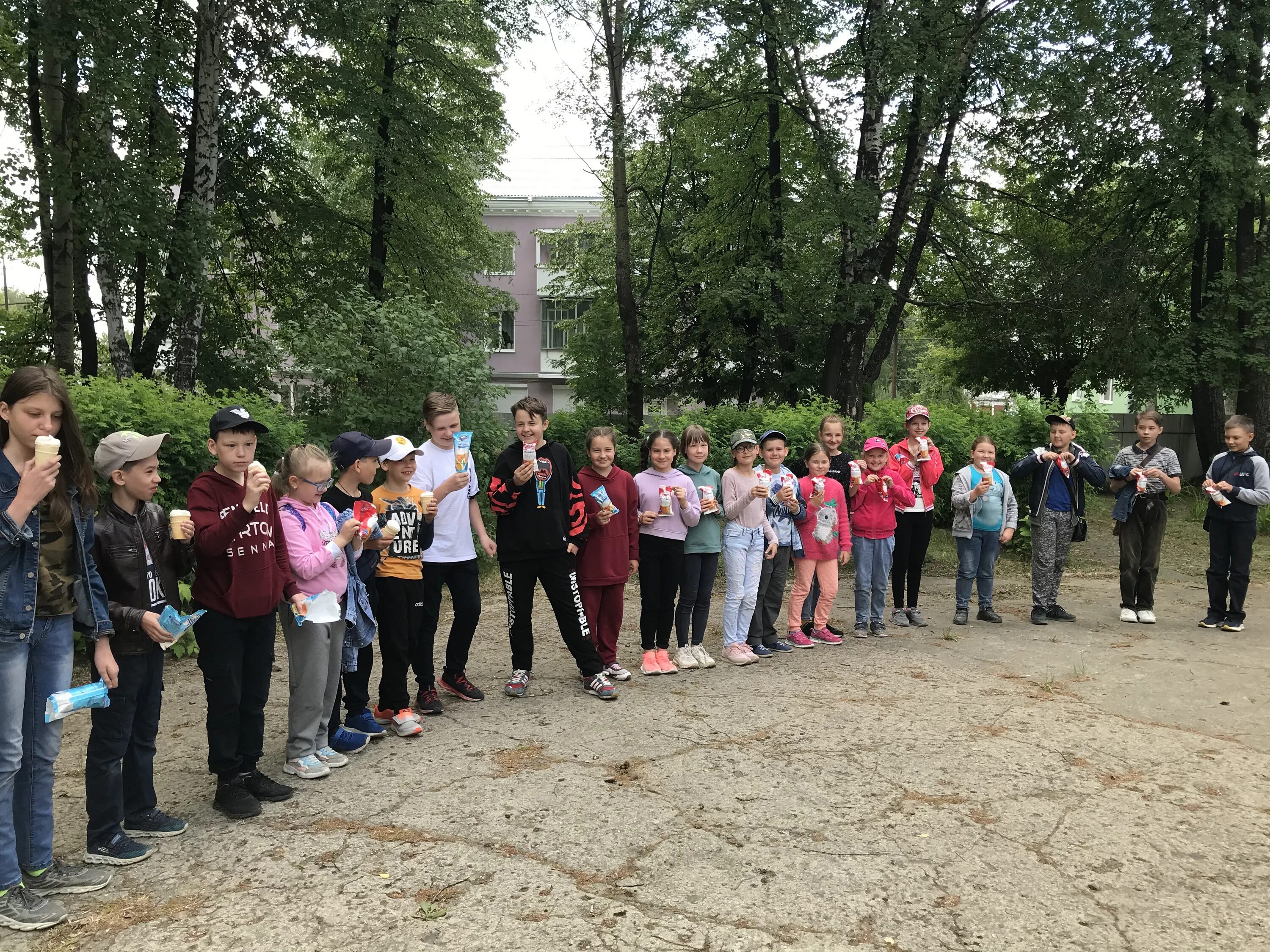 Кушва 7 школа. Дом творчества кушва. Эмблема дом детского творчества кушва. Дом творчества кушва. Ддт кушва.