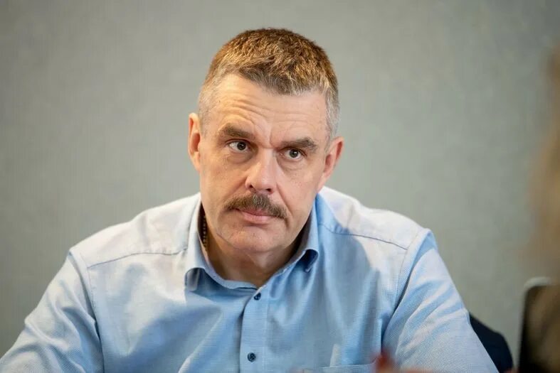 Главой Петрозаводска депутаты избрали Владимира Любарского - Рамблер/новости