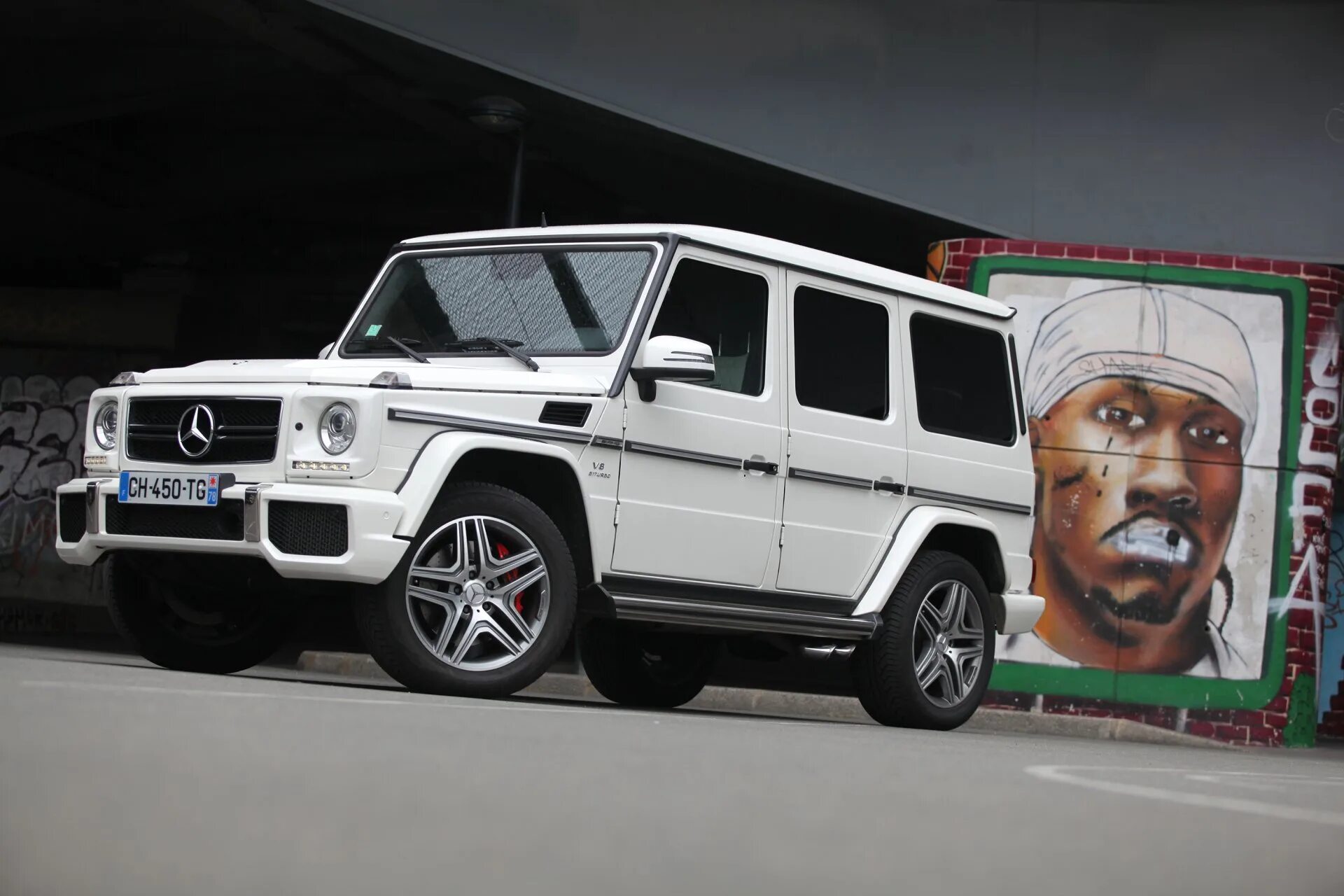 Мерседес-Бенц g 63 AMG белый. Mercedes g63 белый. Mercedes g63 AMG White. Мерседес g63 AMG белый. Гелик в гранд мобайл