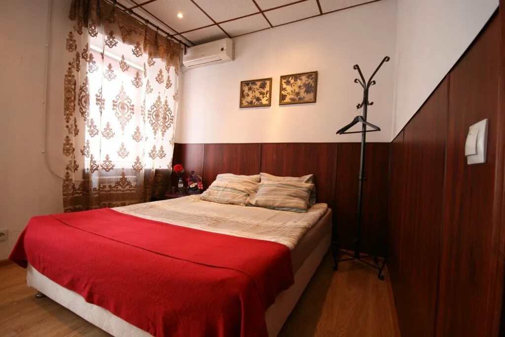 Отель базилика. Basilica 3 кипр пафос. Базилика отель москва китай город. Китайский отель в москве. Троицкая церковь серебрянический переулок.