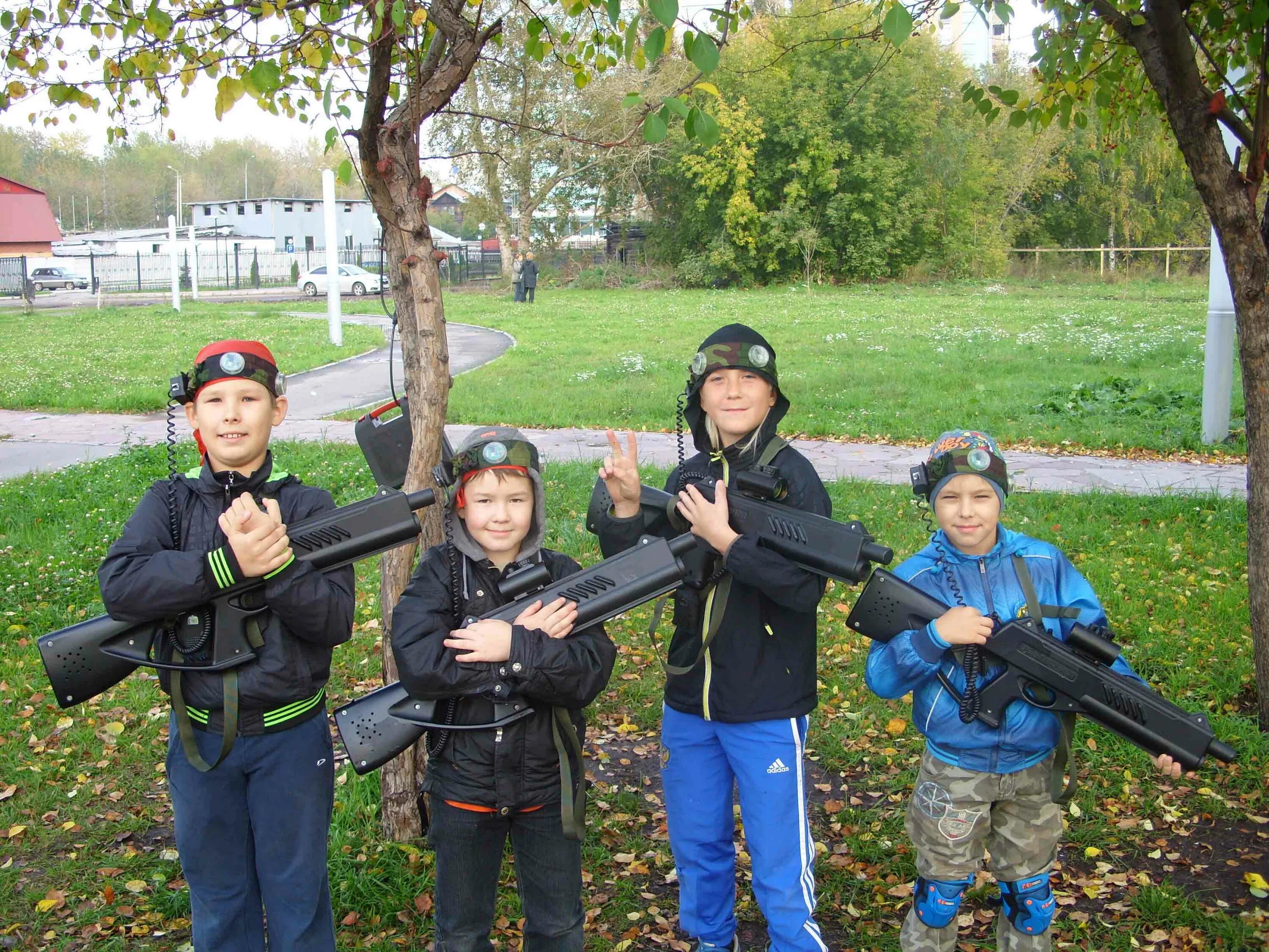 лазертаг для детей. лазертаг оружие. лазертаг правила игры. лазертаг бендеры. лазербол.