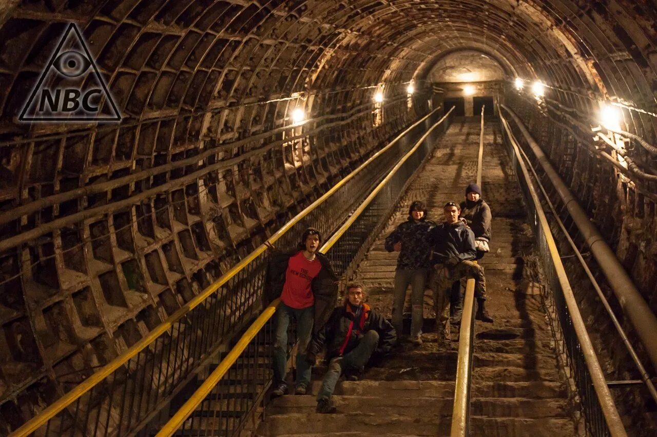 Работа в москве 2 2 метро. Наклонный ход в метро. непостроенные станции московского метро. станция метро дербеневская. метро-2 в москве.