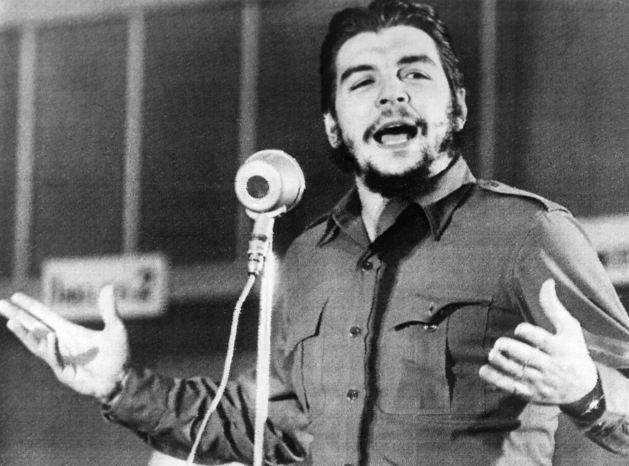 Comandante che. Эрнесто че Гевара. Эрнесто че Гевара революция. Эрнесто че Гевара фото. Че Гевара оратор.