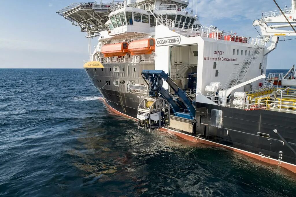 Dp1/ dp2 offshore vessel. Транспорт логистика. Судно mpsv dp2. Shipping support. Иконка поддержка пула.