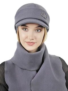 Шапка демисезонная женская
