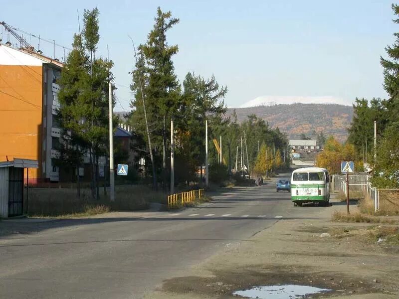 Заводы северобайкальск. Город северобайкальск легенда. Северобайкальск панорама. Сплетни северобайкальска. Северобайкальск бурятия.