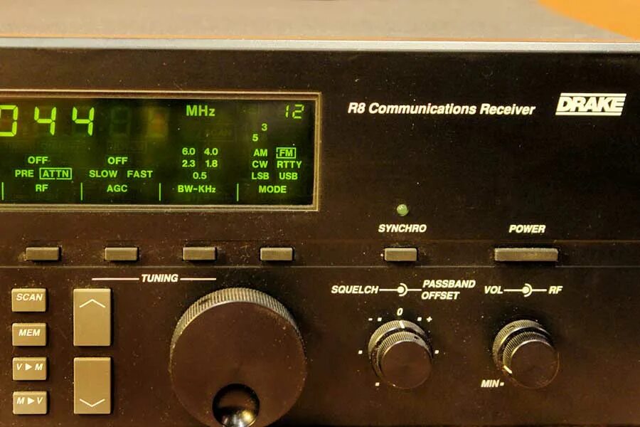 Связной приемник. Любительский связной радиоприемник. Марк 2 aor ar8600 радиоприемник. Всеволновой приёмник "волна". Волна к1 приемник.