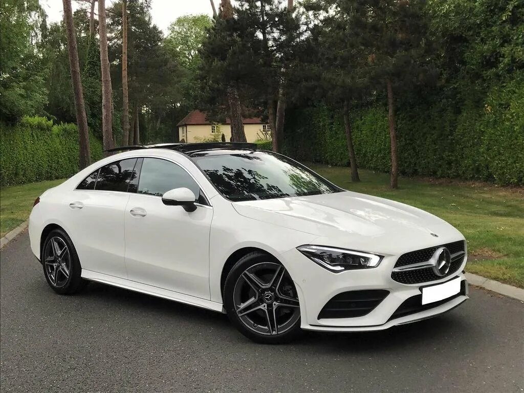 Mercedes cla 180. Мерседес CLA 2019. Mercedes CLA 180 AMG. CLA Mercedes 1.6.