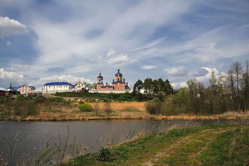 Жадовская пустынь ульяновская область казанский мужской монастырь. Жадовская пустынь ульяновская область казанский мужской монастырь. Село акшуат ульяновская область. Село жадовка ульяновская область мужской монастырь. Мужской монастырь в жадовке ульяновская область.