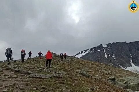 Слушать народную на горе