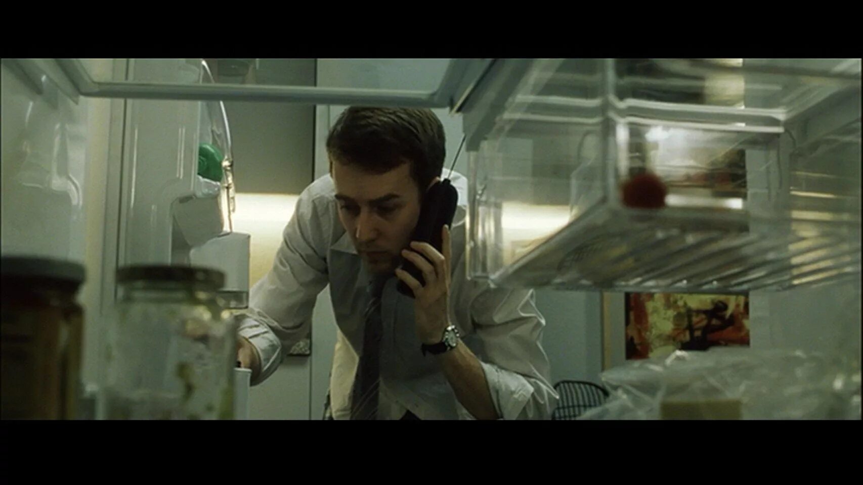 Бойцовский клуб награды. Тайлер дерден и эдвард нортон. Бойцовский клуб кадры с тайлером. Бойцовский клуб 1080. Edward norton fight club кадры.