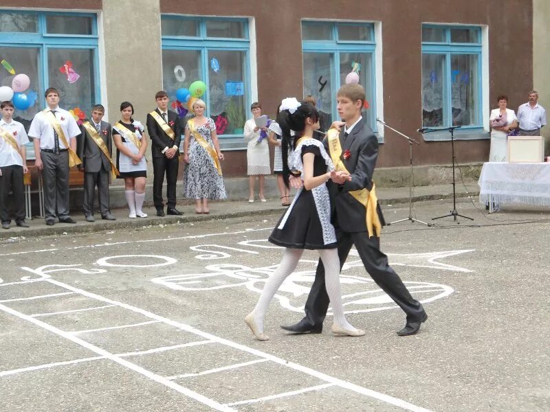 Погода соломенка. Соломинка соломы. Погода соломенка. Погода соломенка. День рождения соломинки для коктейлей.