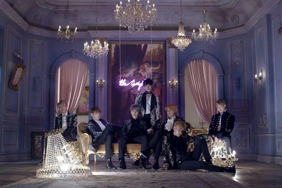 Фотосессия бтс блуд свит тирс. Бтс blood sweat tears. Blood sweat and tears bts хосок. Бтс blood sweat tears. Blood, sweat & tears.