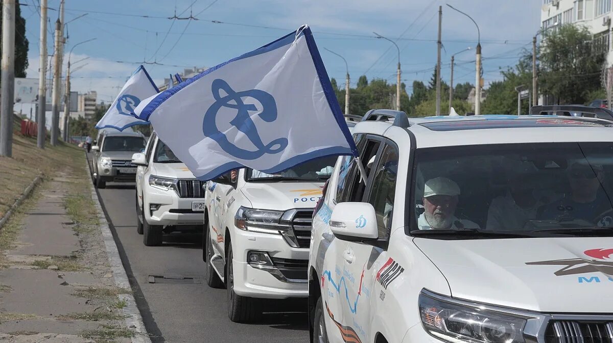 В международном автопробеге участвовало 350 машин. Автопробег Воронеж. Автопробег в Воронежской области. Автопробег Воронеж-Туапсе.