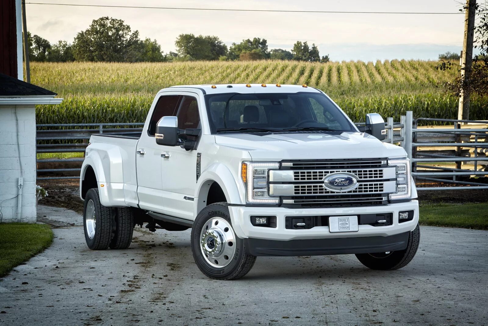 Ford f450 super Duty. Ford f450 super Duty Platinum. Форд ф 450 платинум. Форд ф 450 super Duty. Мощные пикапы